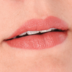 Terracotta, hydraterende lippenstift met fluwelen finish | Mylène