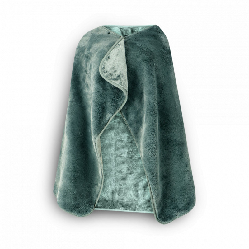Zachte, groene poncho voor de wintermaanden | Mylène