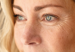 All about eyes : pour faire disparaître rides, cernes et poches sous les yeux